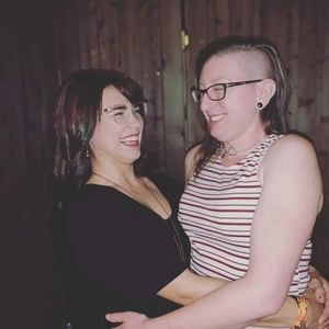 Meet your Posher, Delia